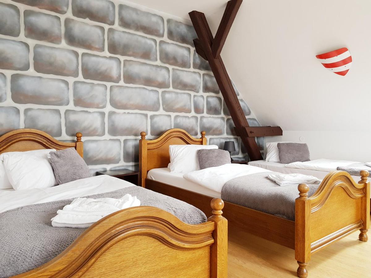 Hotel Camelot Tisá المظهر الخارجي الصورة