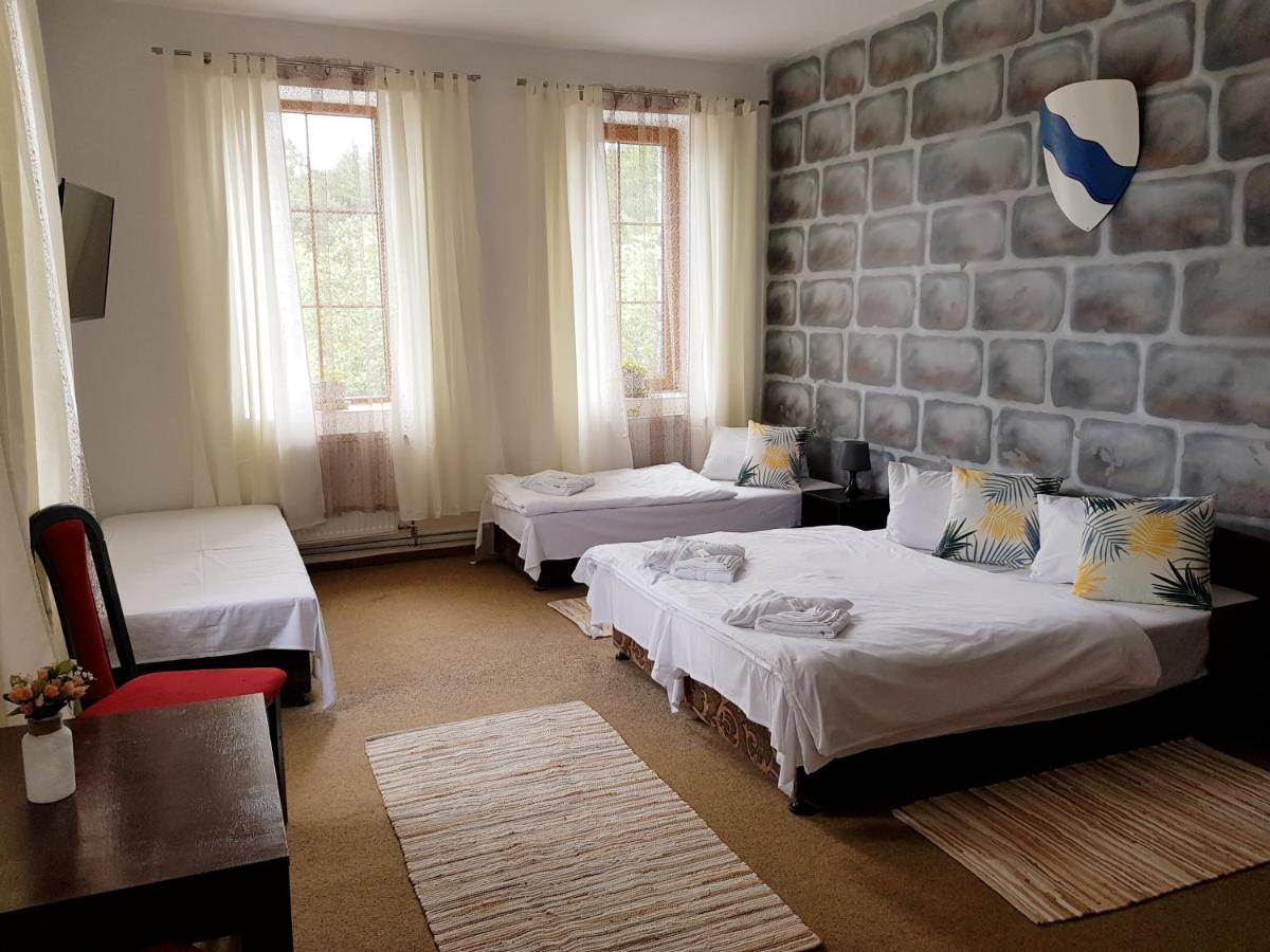 Hotel Camelot Tisá المظهر الخارجي الصورة